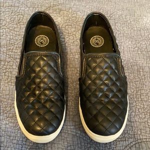 Black SO shoes